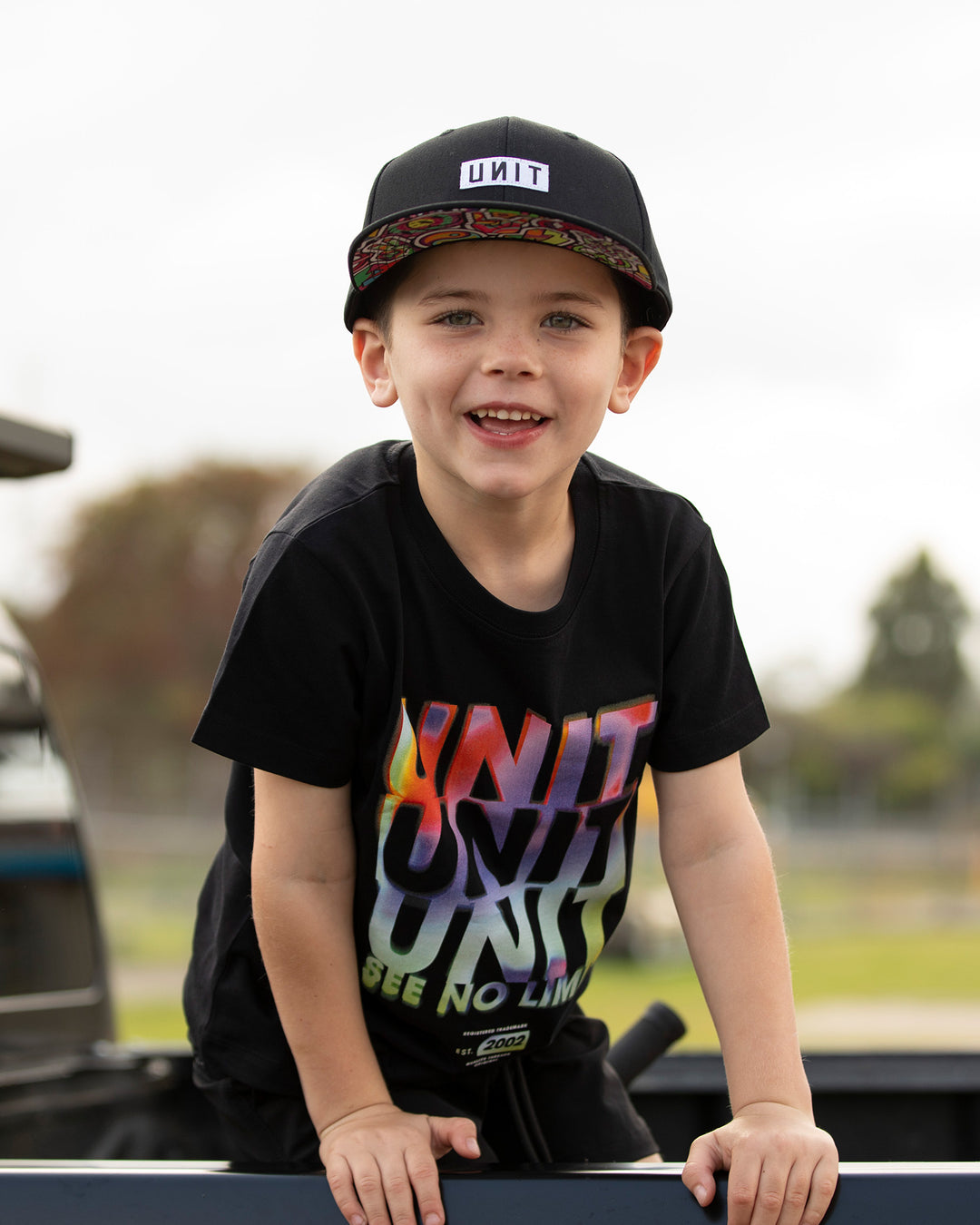 UNIT Vivid Kids T-Shirts